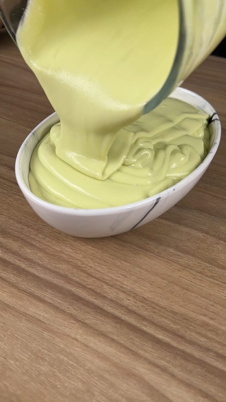 Creamy_Avocado_Dressing-1